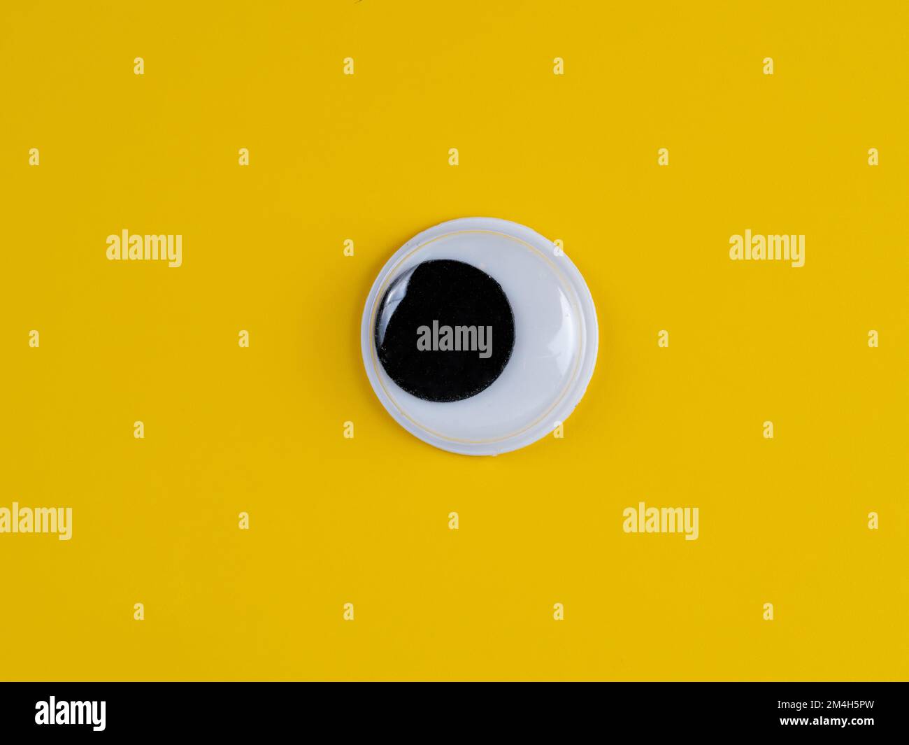 Googly eyes Cut Out Stock Images & Pictures - Alamy