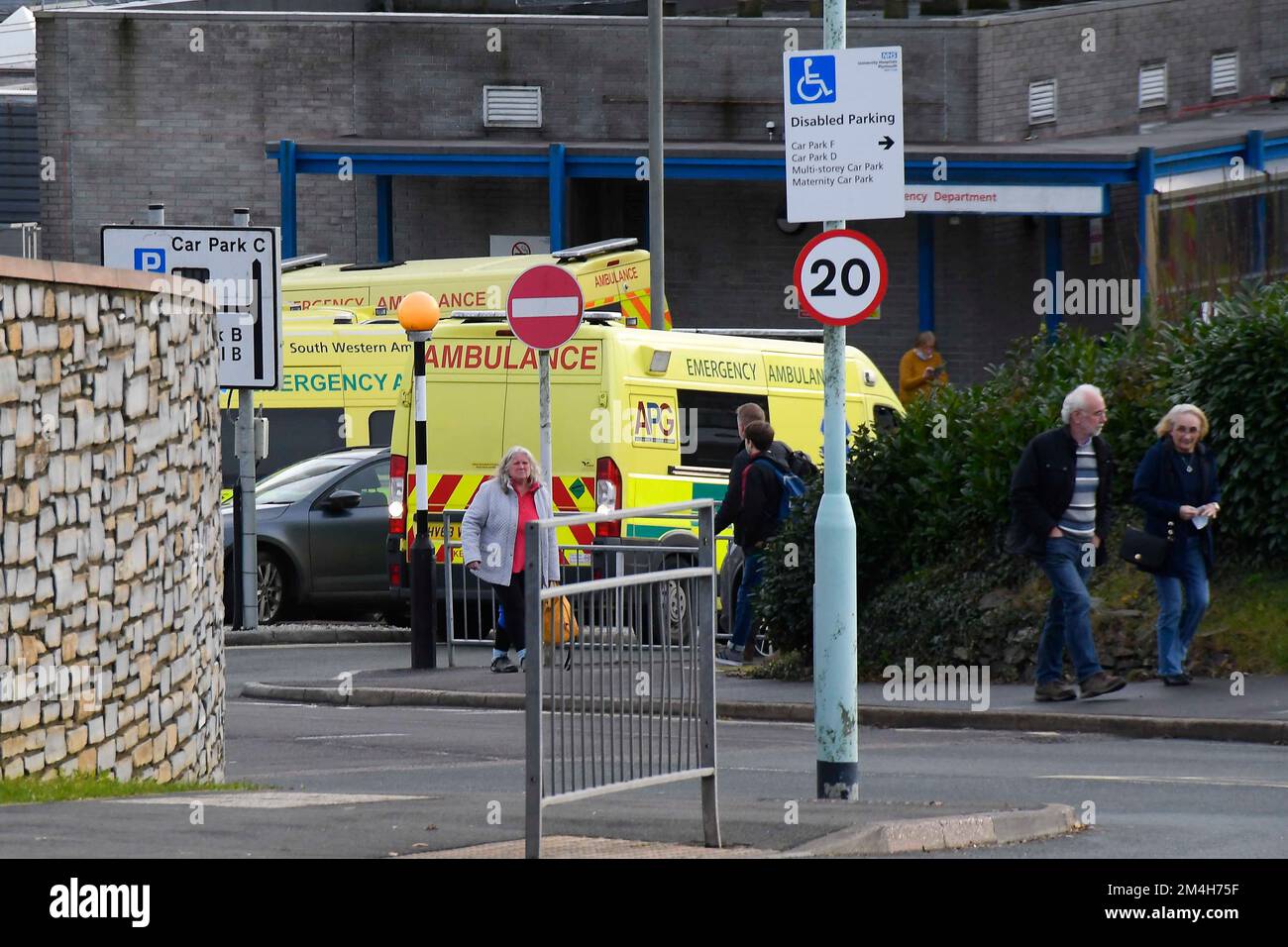 Plymouth, Devon, UK. 21st December 2022. NHS Ambulances parked outside