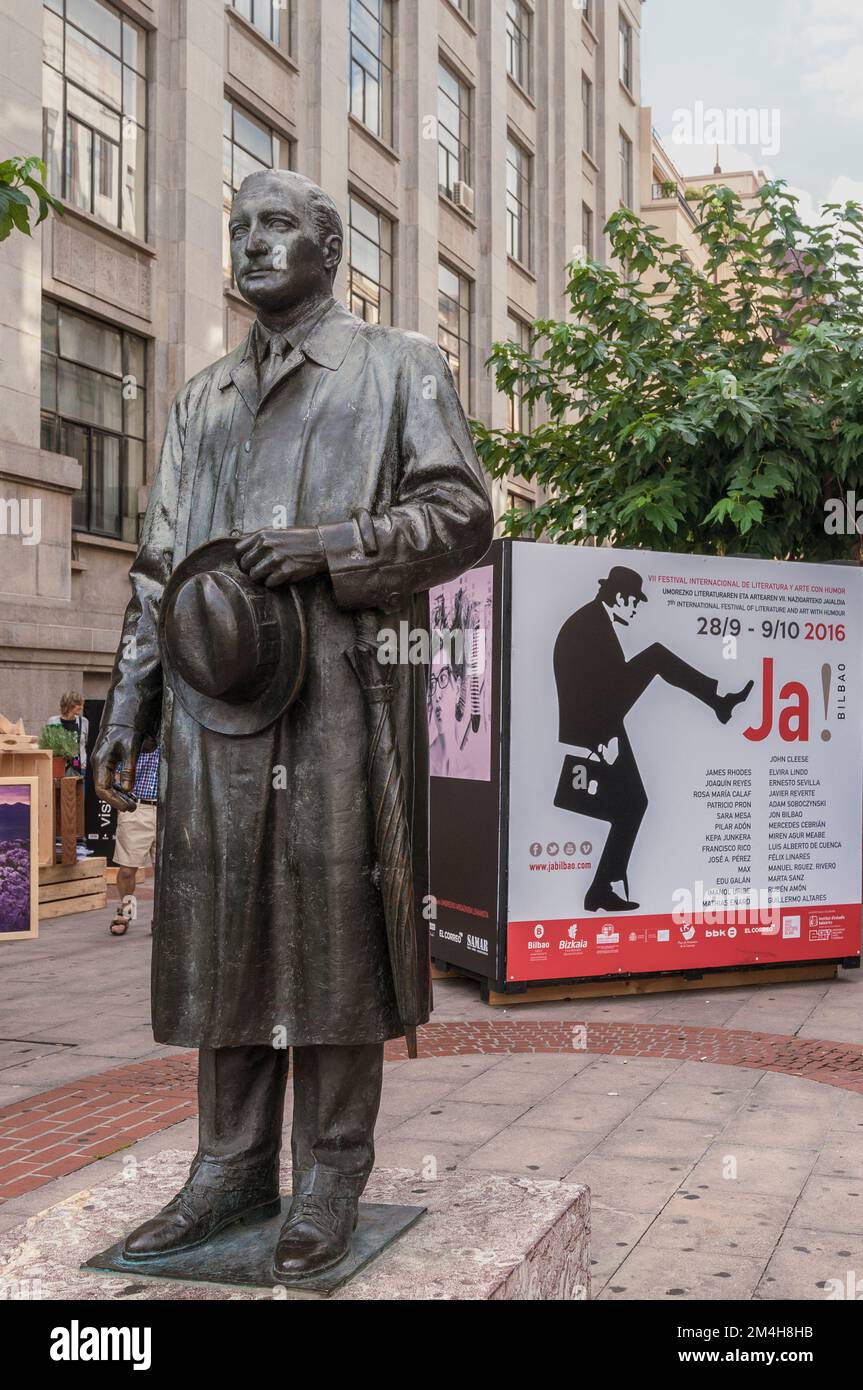 statue sculpture tribute to José Antonio Aguirre y Lecube, politician of the Basque Nationalist Party, first lehendakari of the Basque Country, Spain. Stock Photo