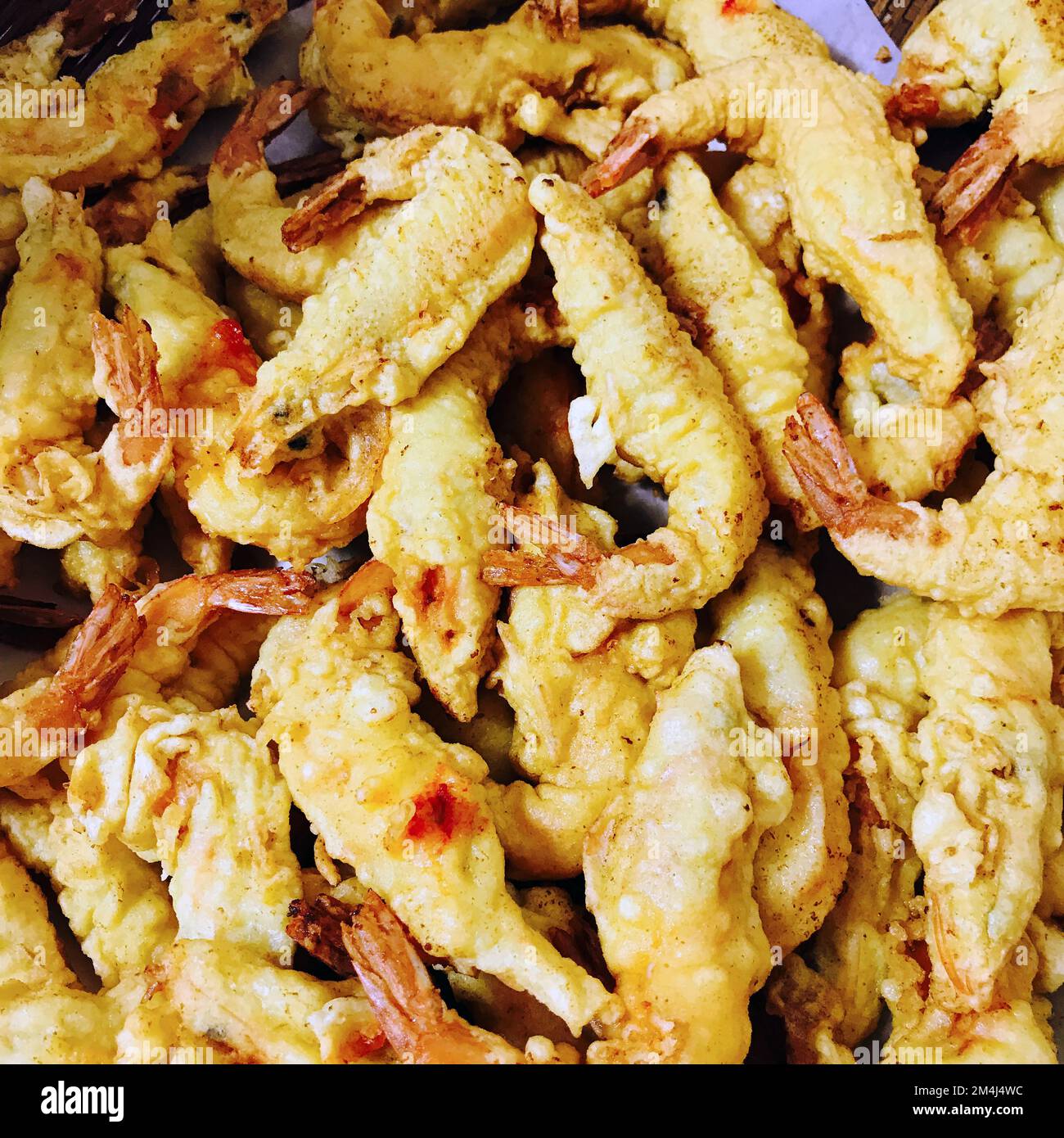 Saeu-jeon(deep-fried shrimp) in Korean holidays, Korean food culture on