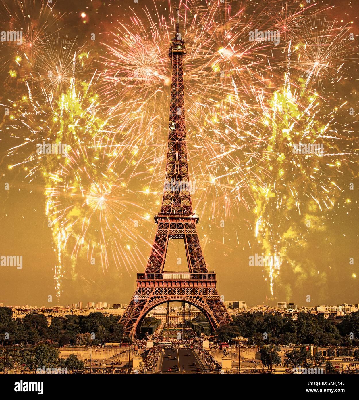 fireworks over the Eiffel tower New Year in Paris Stock Photo Alamy