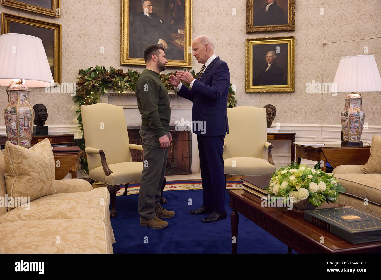 Ukraine President Volodymyr Zelensky visits with US President Joe Biden ...