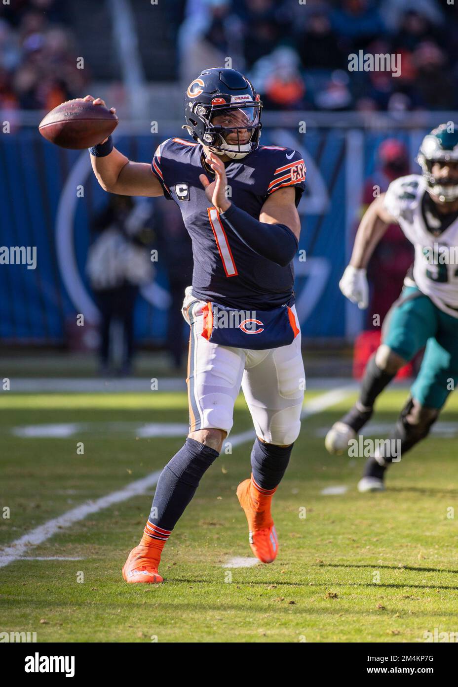 Chicago, IL, USA. 18th Dec, 2022. Chicago Bears quarterback #1 Justin  Fields in action during a game against the Philadelphia Eagles in Chicago,  IL. Mike Wulf/CSM/Alamy Live News Stock Photo - Alamy