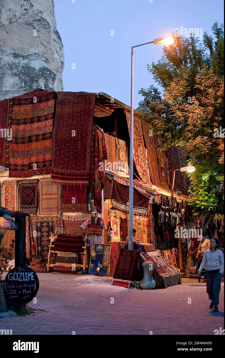 Carpet shop in Goreme Turkey Cappadocia. vvbvanbree fotografie Stock Photo