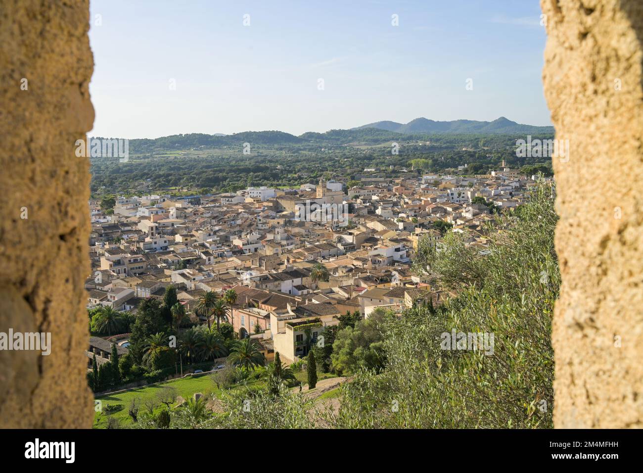 Stadtpanorama Arta, Mallorca, Spanien Stock Photo