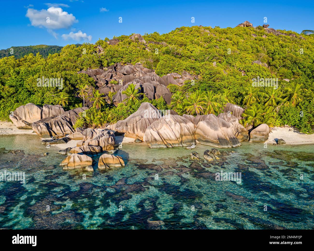 Aerial view of Beach Anse Source d'Argent, La Digue, Seychellen in ...