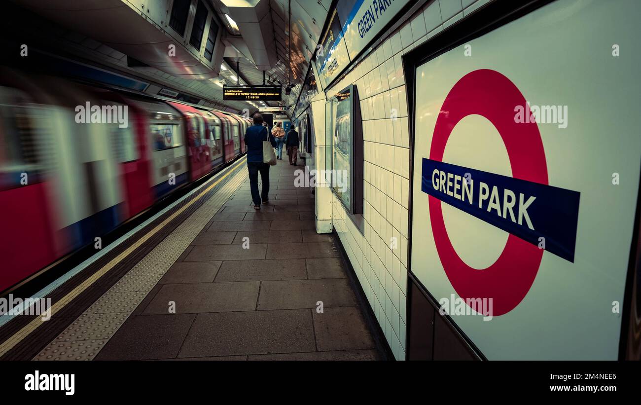 London- September 2022: Green Park London Underground station sign on the Jubilee line platform Stock Photo
