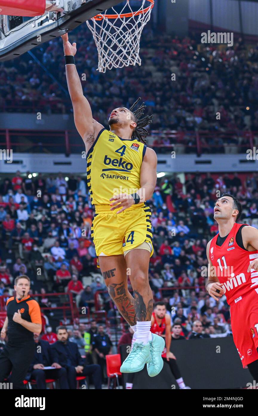 4 CARSEN EDWARDS of Fenerbahce during the Turkish Airlines Euroleague match between Olympiacos Piraeus and Fenerbahce Beko Istanbul at Peace and Friendship Stadium on December 13, 2022 in Piraeus, Greece Stock Photo