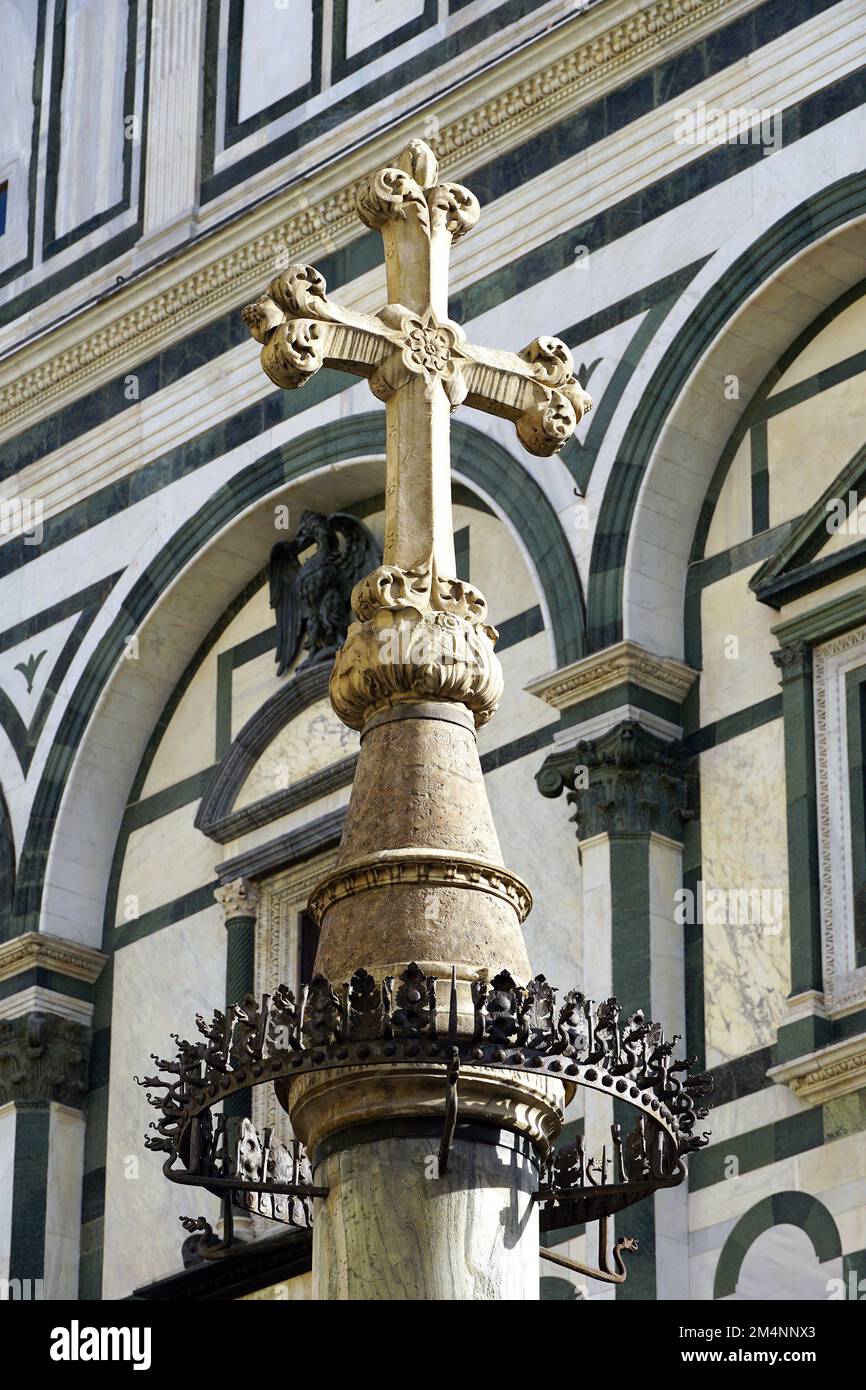 Colonna di San Zanobi, Column of Saint Zanobi, Firenze, Florence, Tuscany, Toscana, Italy, Europe Stock Photo