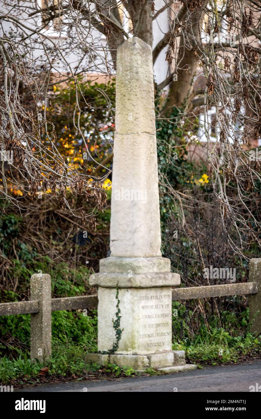 Chichester, December 15th 2022: St James Obelisk on Westhampnett Road Stock Photo