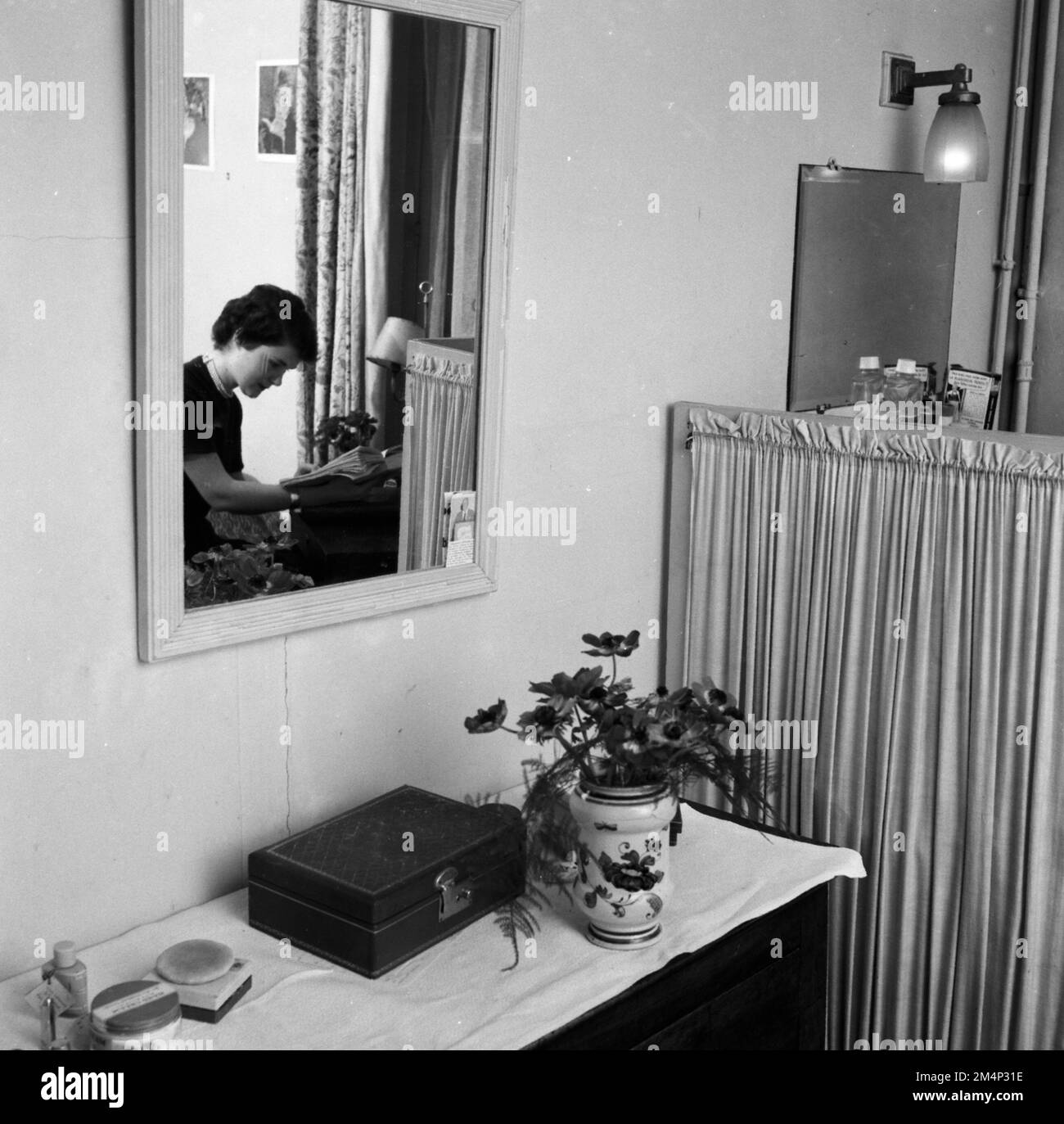 Reid HallParis Resident Club for American Women Students. Photographs