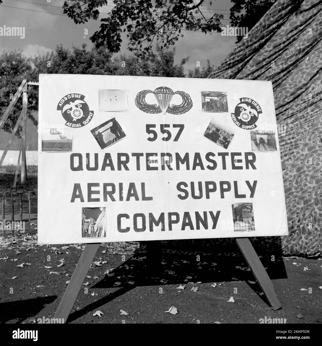 Latest U.S. Army Clothing & Equipment Exhibition. Photographs of