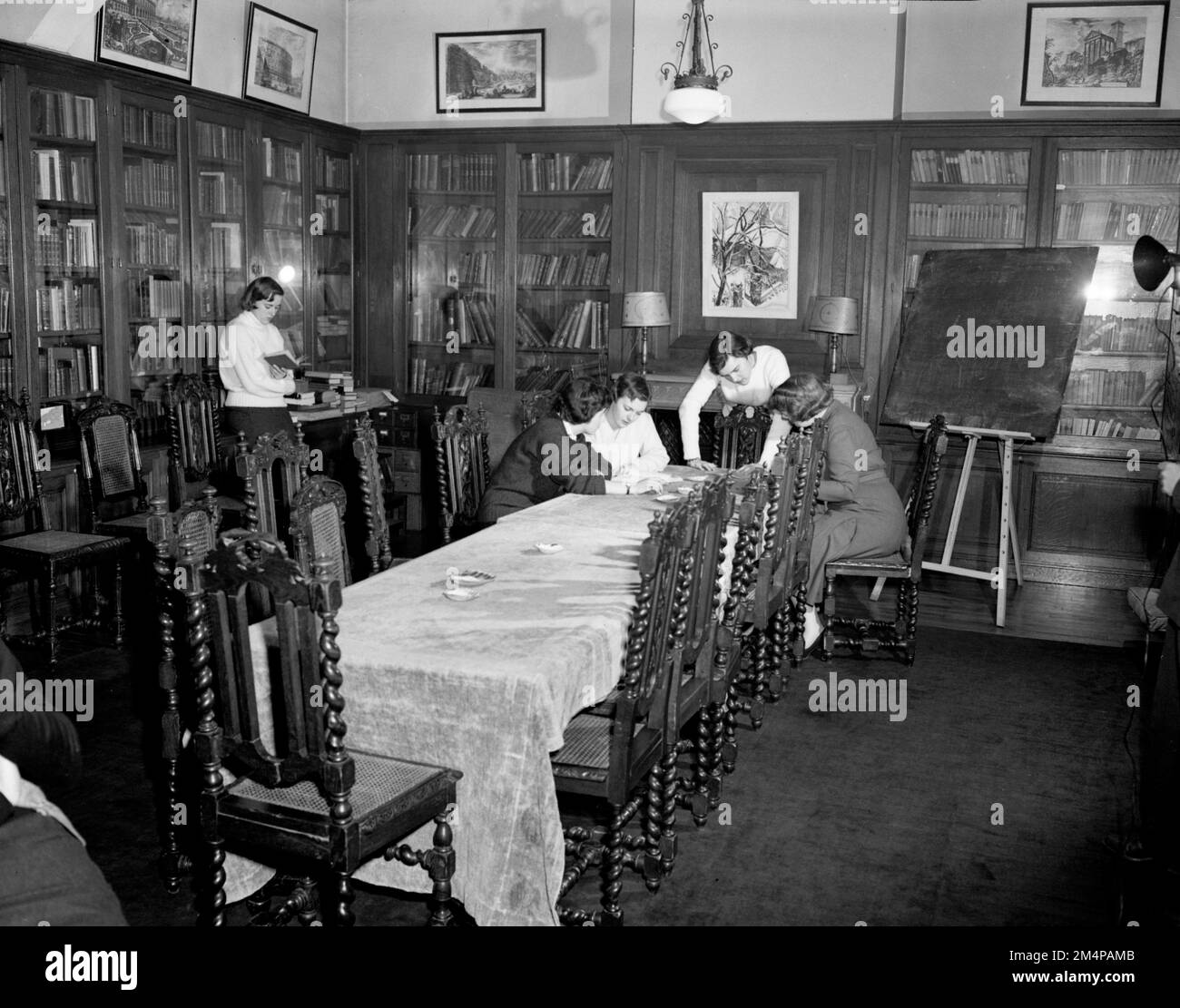 Reid HallParis Resident Club for American Women Students. Photographs