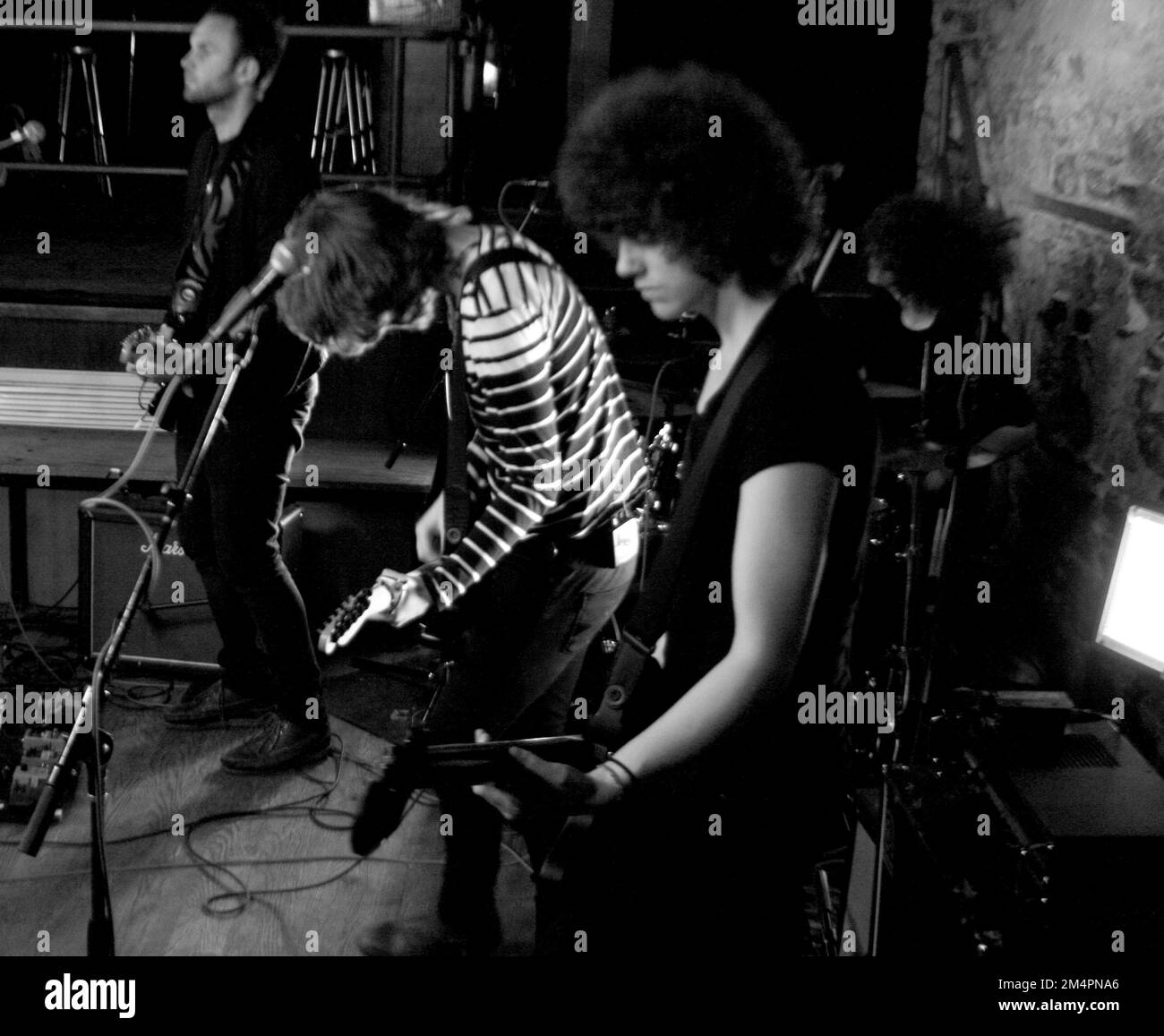 Catfish and the Bottlemen film a private session at the Bowery Electric Stock Photo Alamy