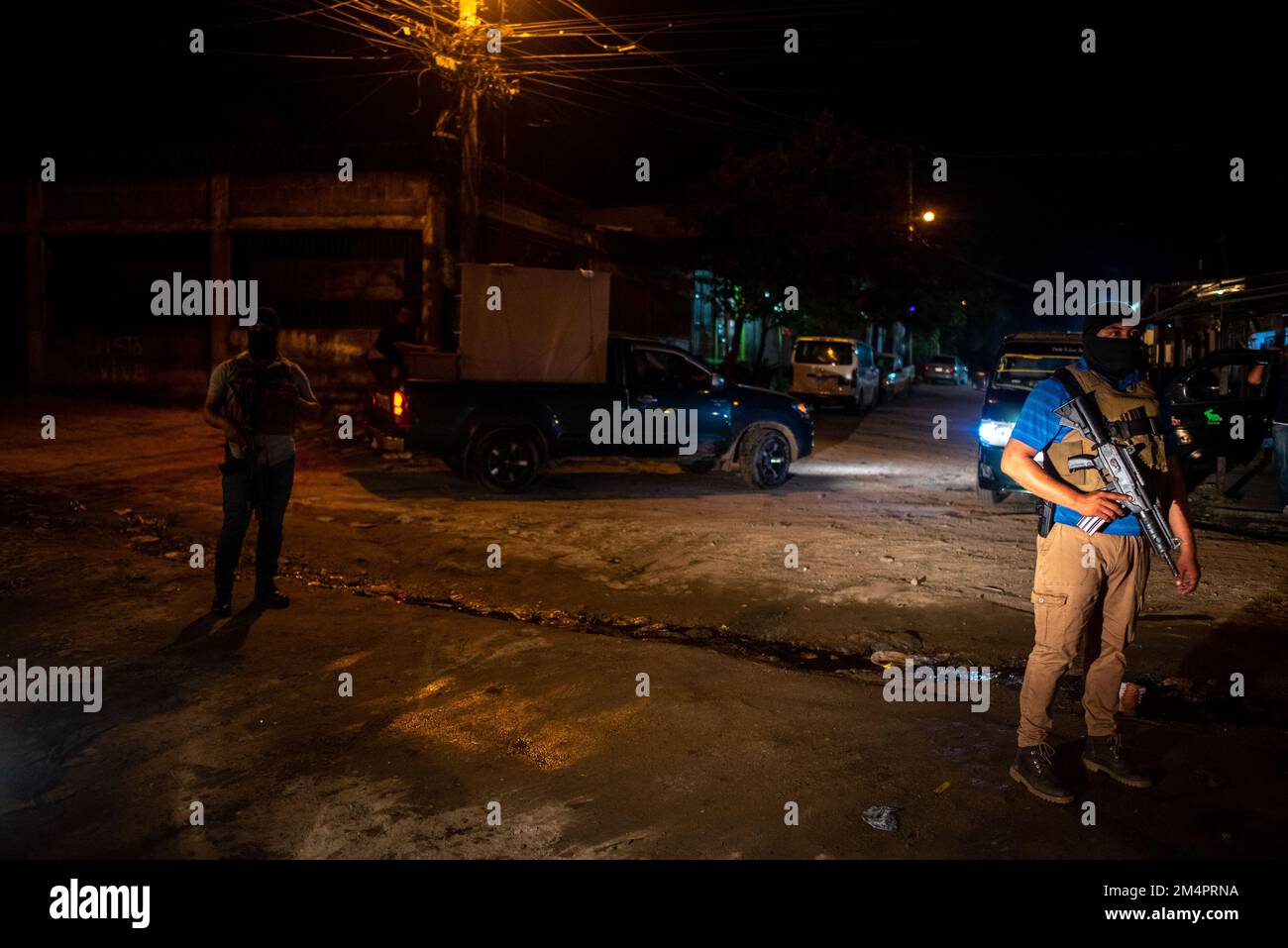 San Pedro Sula, Cortes, Honduras. 21st Dec, 2022. The elite gang task force (DIPAMPCO) at the frontline of a gang war between MS13 and 18th Street gangs during the declared State of Emergency in San Pedro Sula, Honduras. (Credit Image: © Seth Sidney Berry/ZUMA Press Wire) Stock Photo