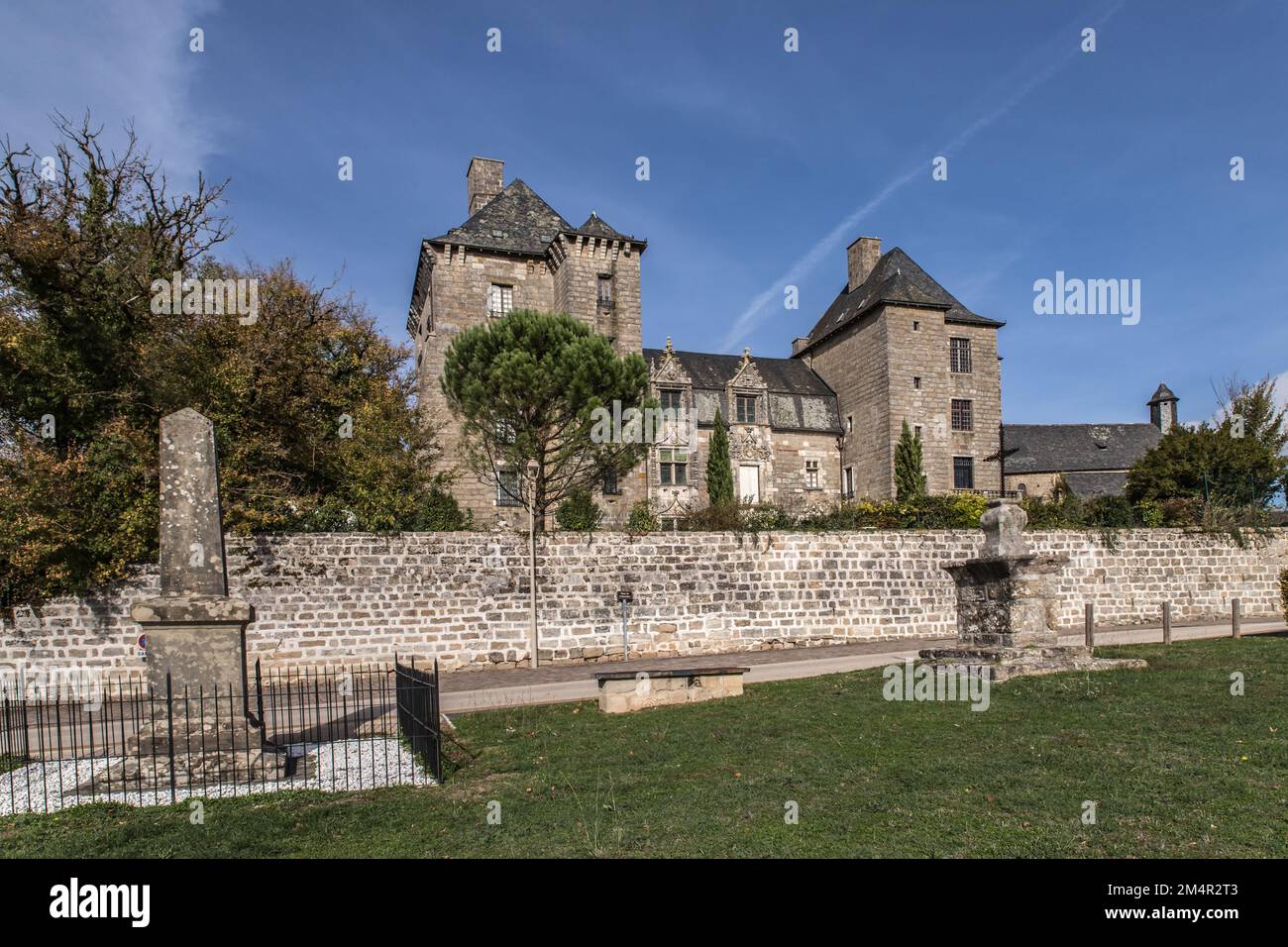 Ancien Presbytre Martign Ferchaudnull