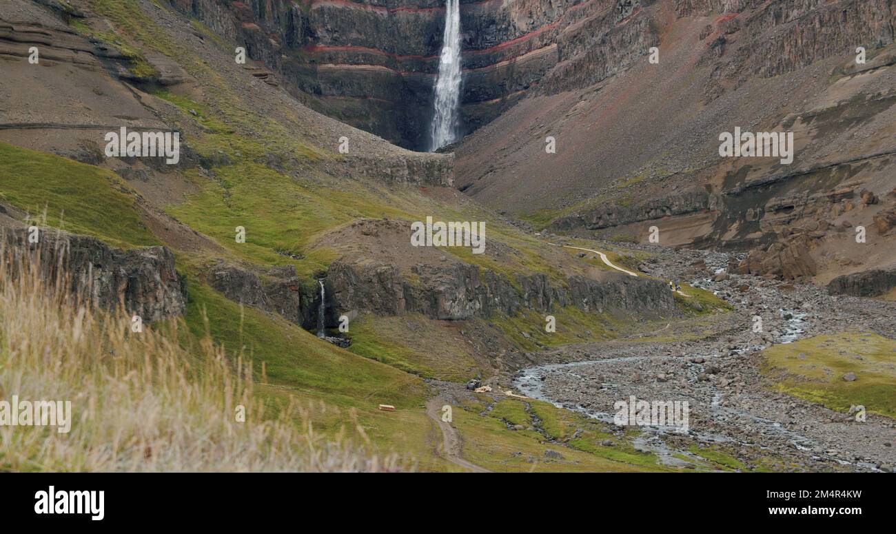 Icelandic waterfall in slow motion hi-res stock photography and images ...