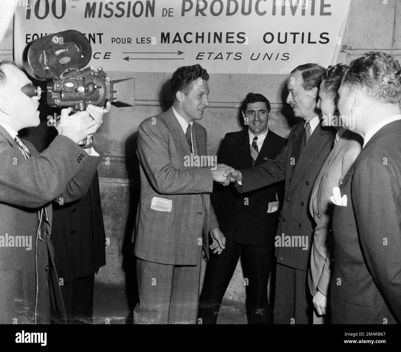 100th ECA Techncial Assistance Productivity Team Leaves from France (Machine Tools Accessories Team). Photographs of Marshall Plan Programs, Exhibits, and Personnel Stock Photo