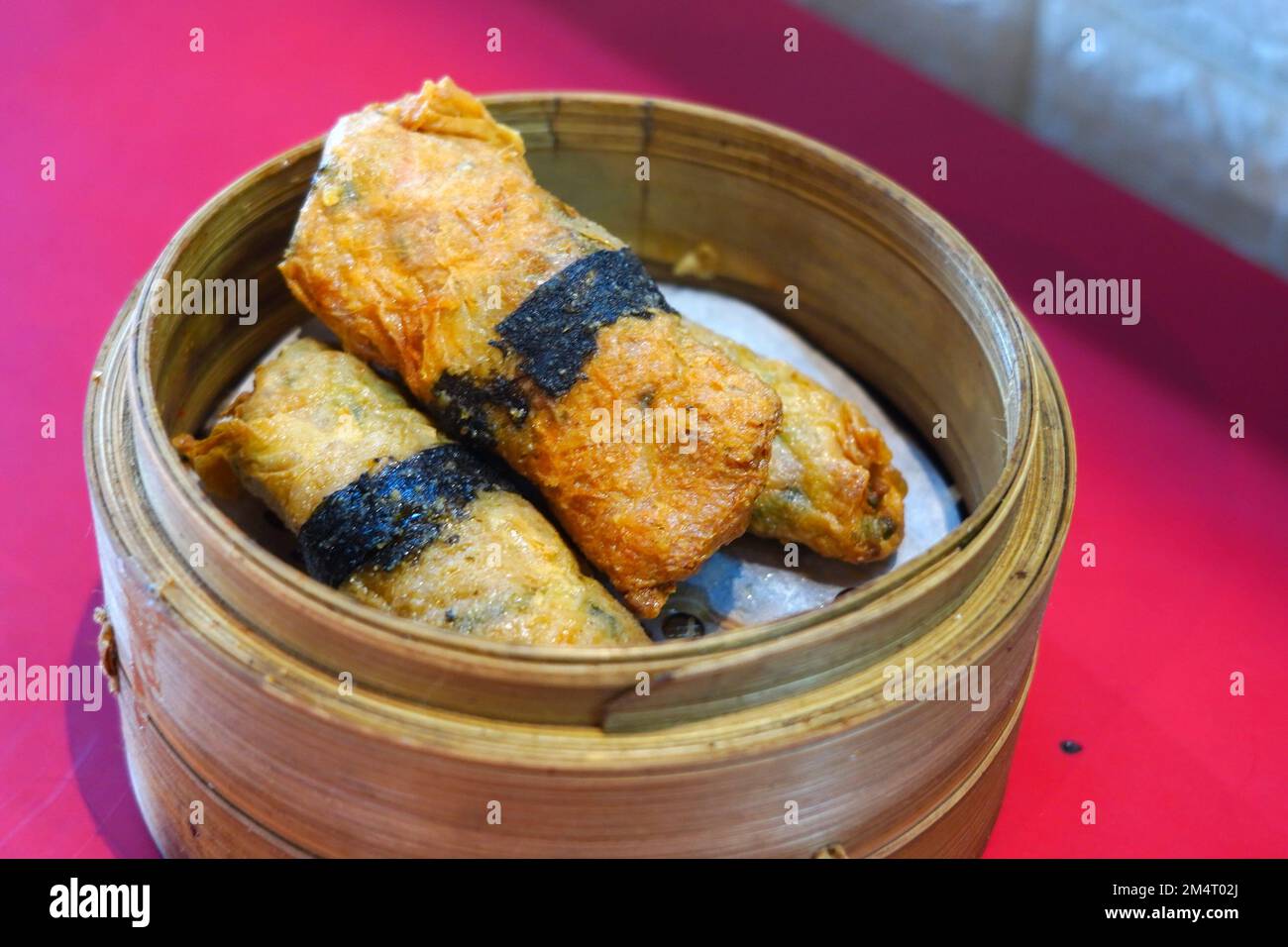 Yellow shrimp roll, Asian food. Dim sum Stock Photo - Alamy