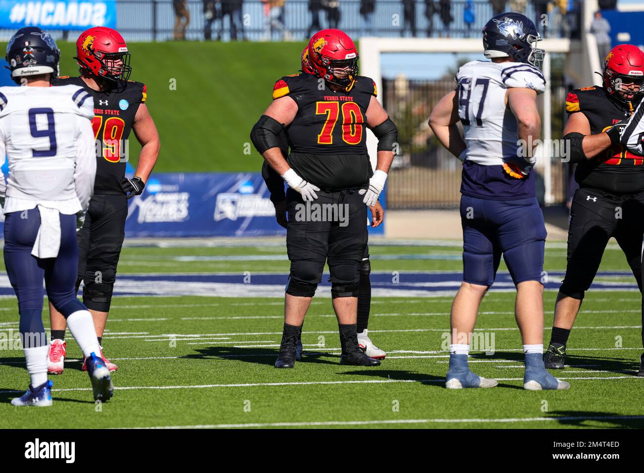 Ferris State Bulldogs offensive lineman Adam Sieler (70) at the line of scrimmage during the second quarter of the NCAA Division II national champions Stock Photo