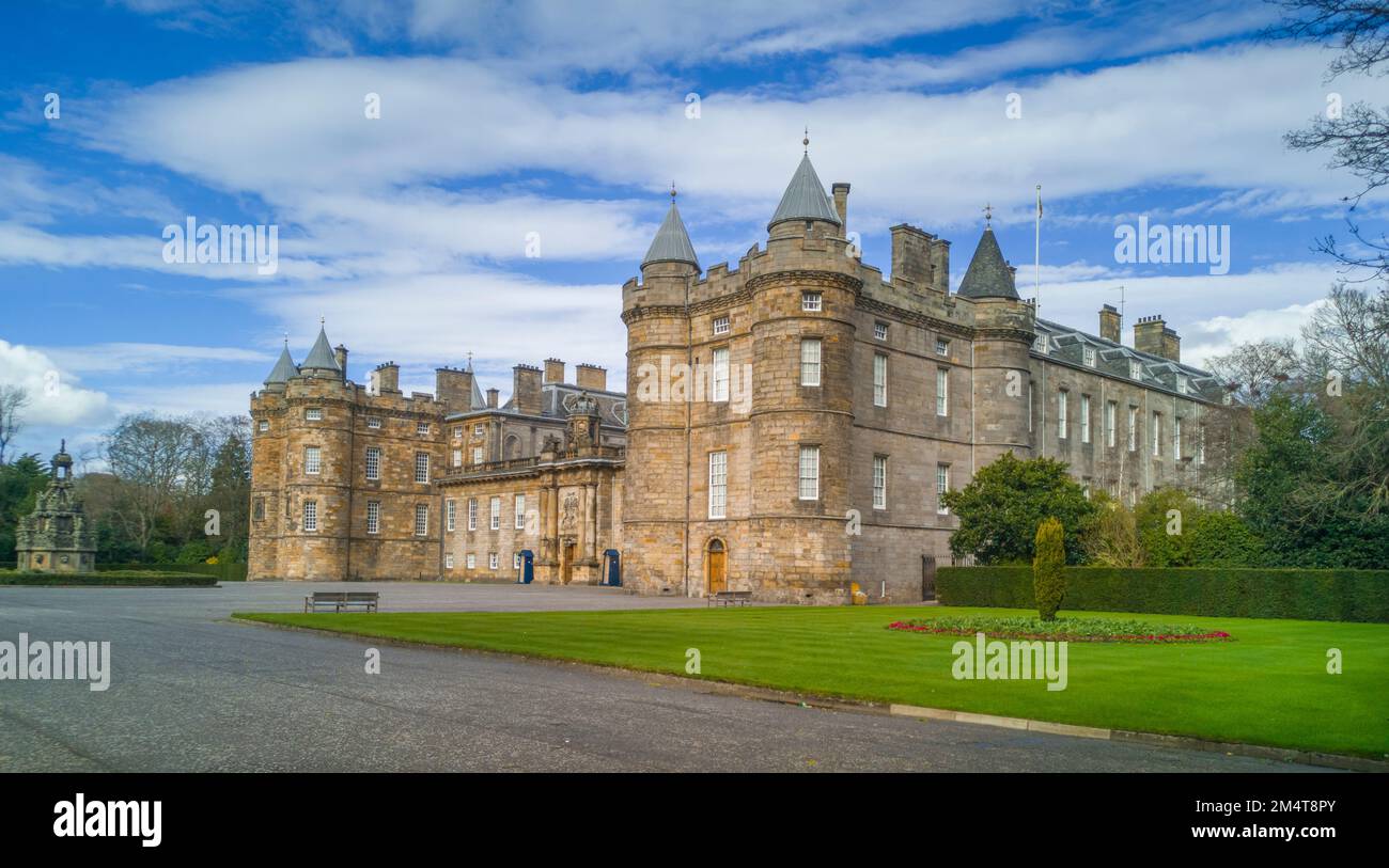6th April 2022. Scotland, UK weather. Blue skies today at The Palace of Holyroodhouse, Edinburgh, Scotland.  Commonly referred to as Holyrood Palace o Stock Photo