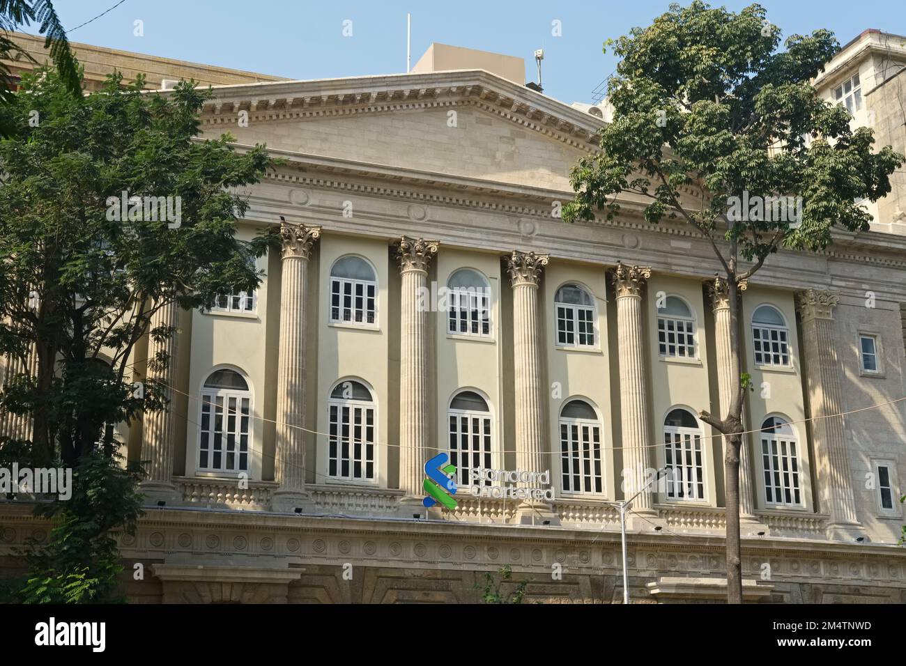 Colonialera Standard Chartered Bank building in D. N. (Dadabhai