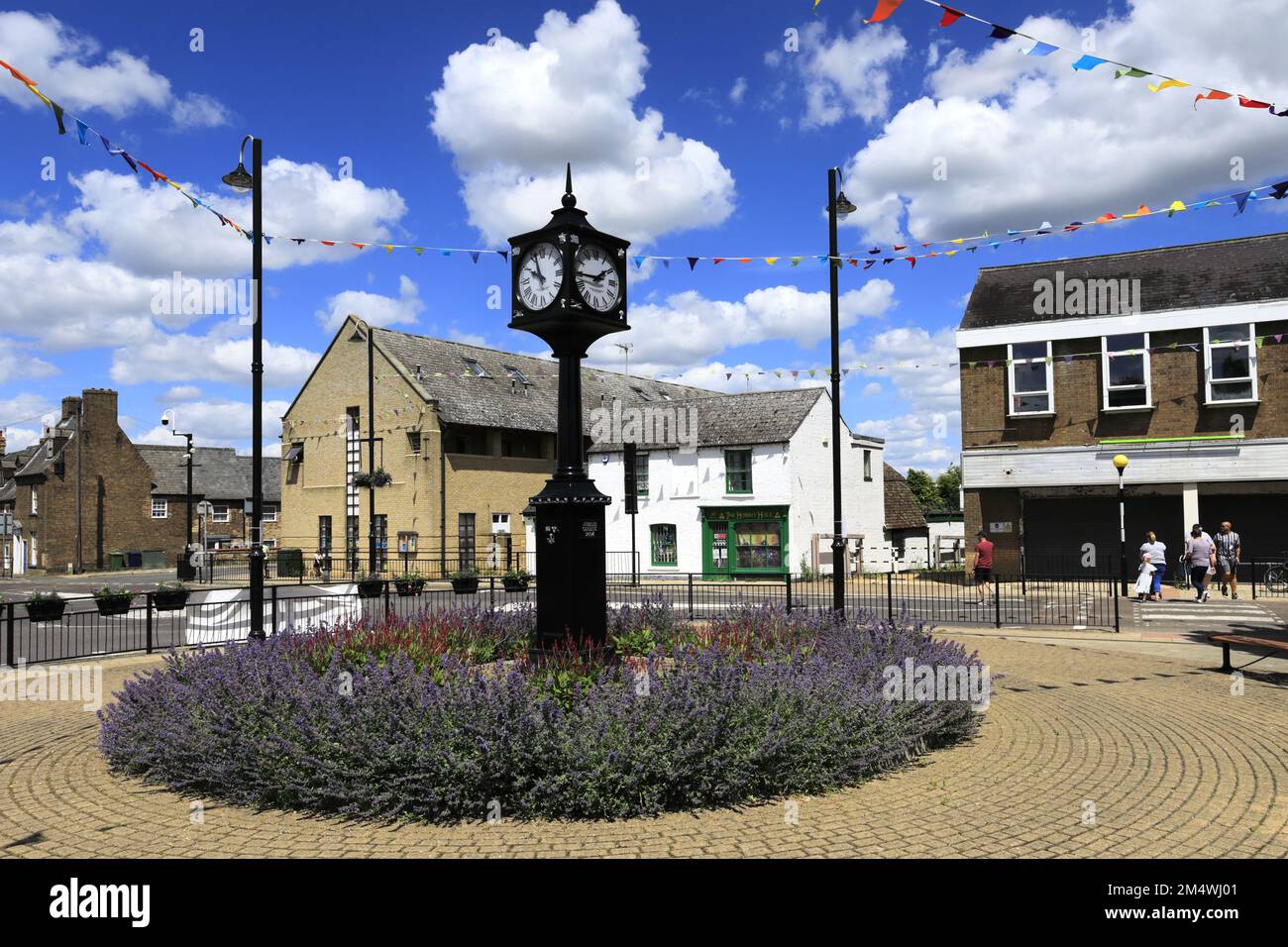 Chatteris memorials hires stock photography and images Alamy