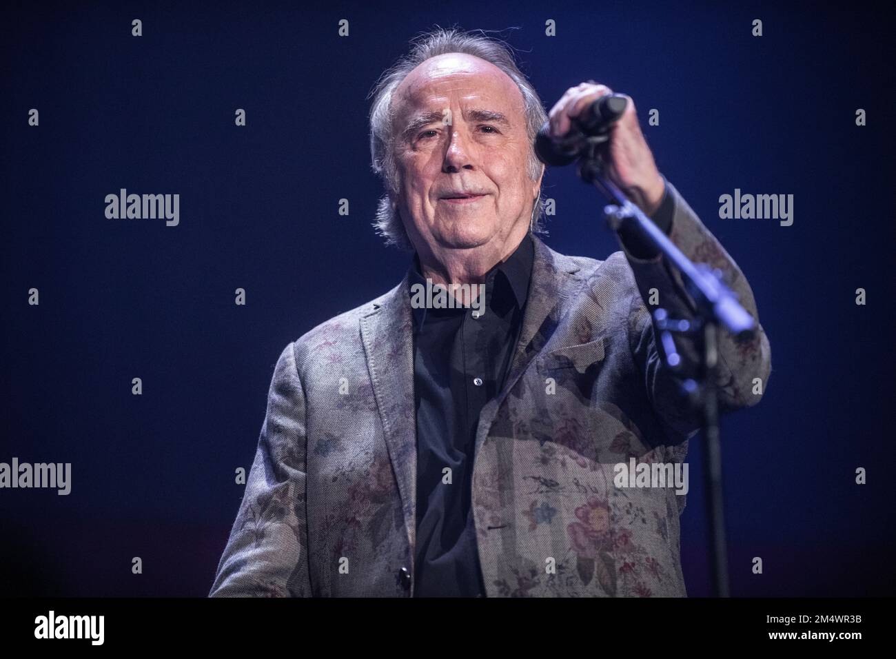 Joan Manuel Serrat performing at Palau Sant Jordi, Barcelona 22 Dic