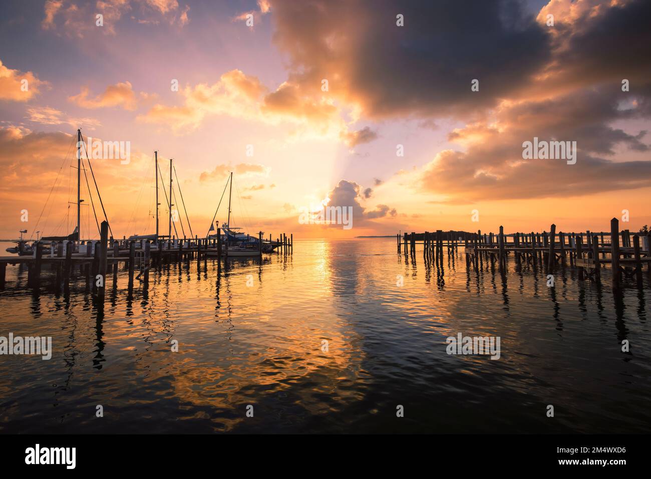 Bimini marina hi-res stock photography and images - Alamy