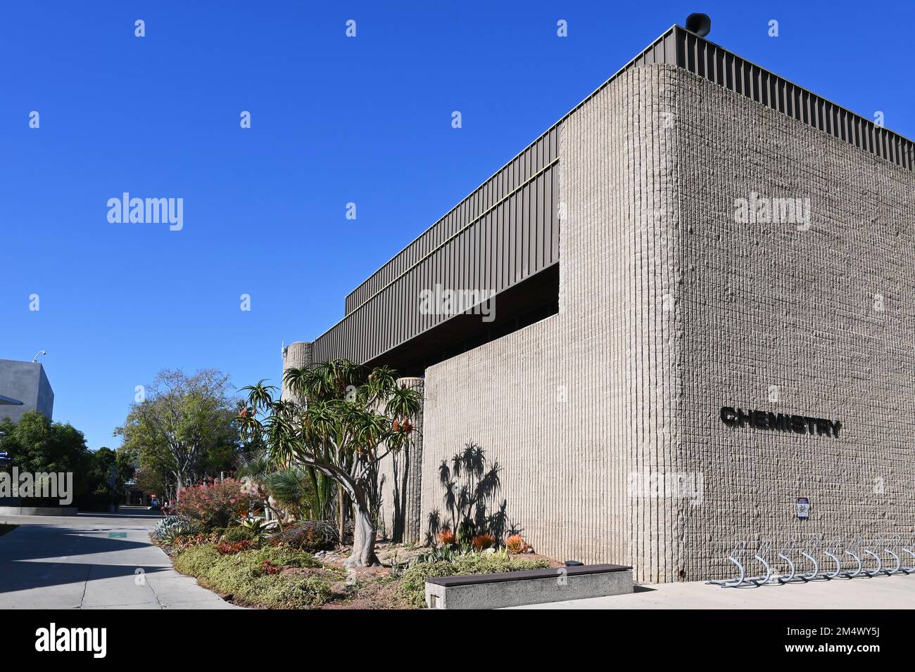 COSTA MESA, CALIFORNIA 19 DEC 2022 The Chemistry Building on the campus of Orange Coast