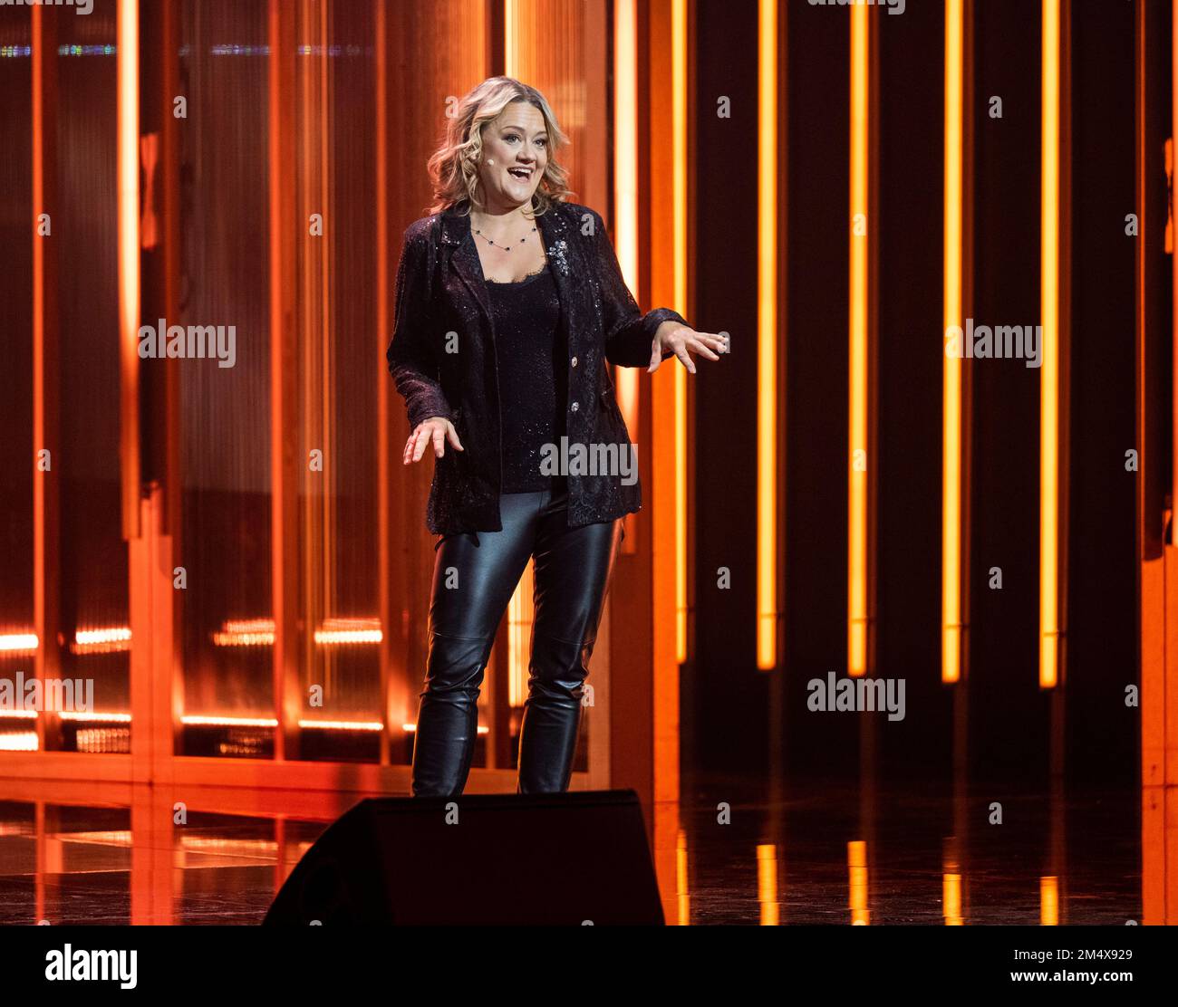 Berlin, Germany. 12th Dec, 2022. Comedian Lisa Feller is on stage