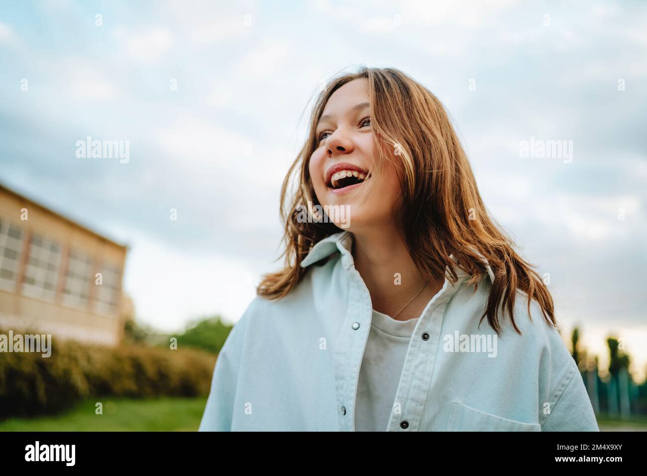 Blond school girl hi-res stock photography and images - Alamy