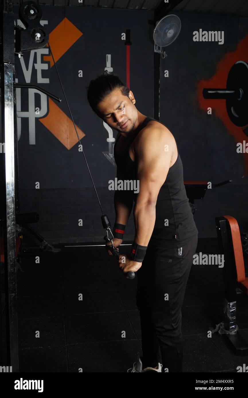 Indian bodybuilder hi-res stock photography and images - Alamy
