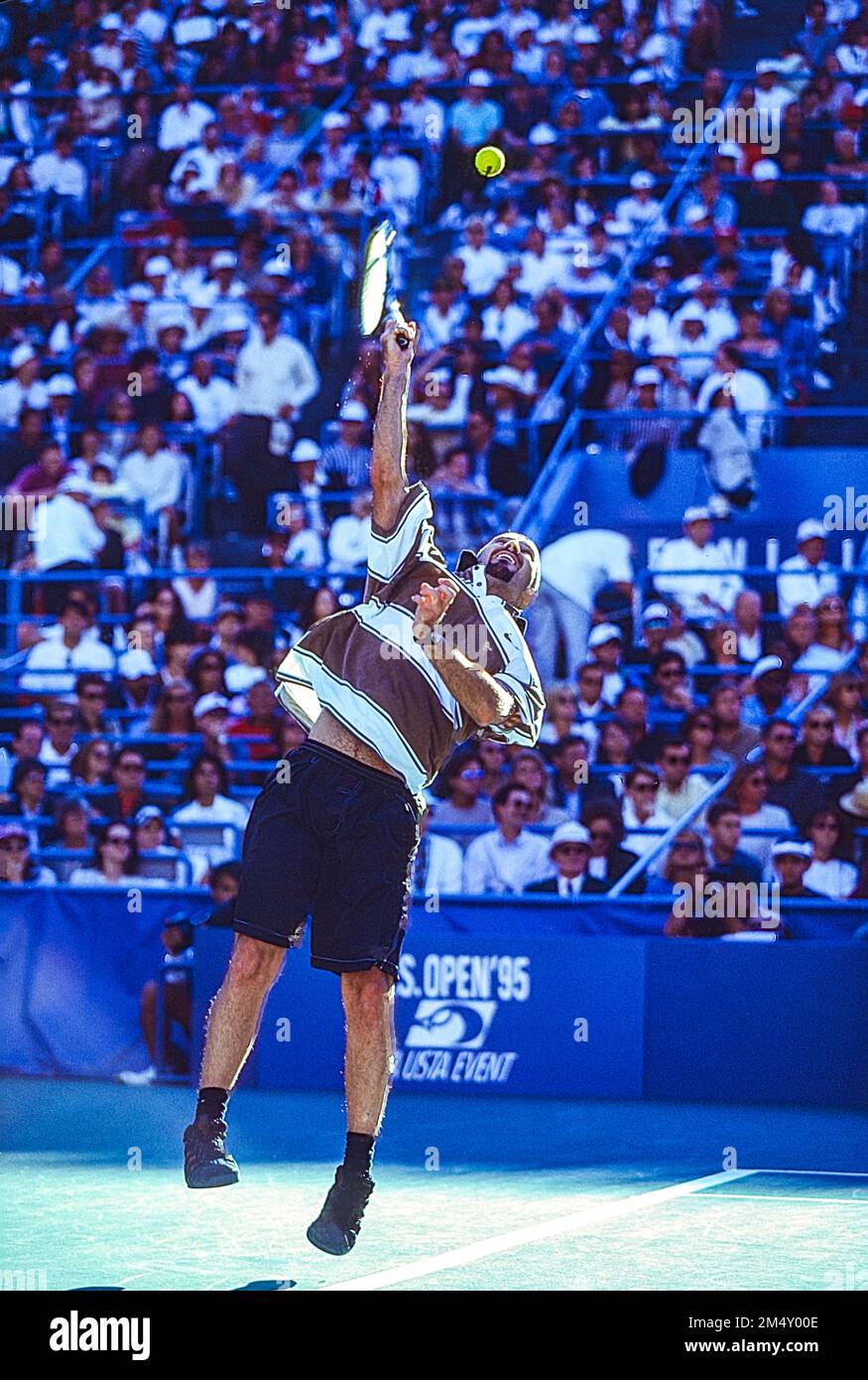 Andre Agassi (USA) competing at the 1995 US Open Tennis Stock Photo Alamy