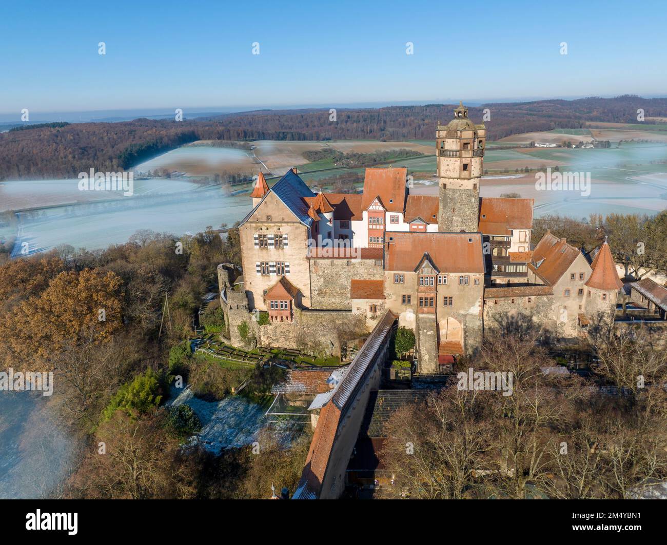 Aerial view, historic Ronneburg, municipality of Ronneburg, MainKinzig