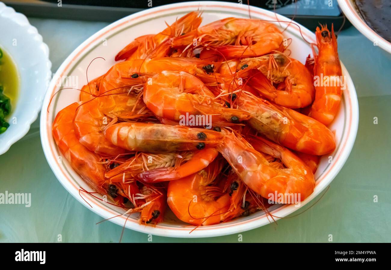 Chinese restaurant, Prawns, Hong Kong, China Stock Photo Alamy