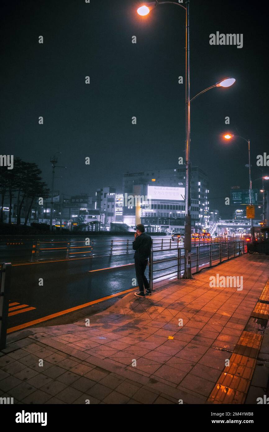 Rainy night atmospheric hi-res stock photography and images - Alamy