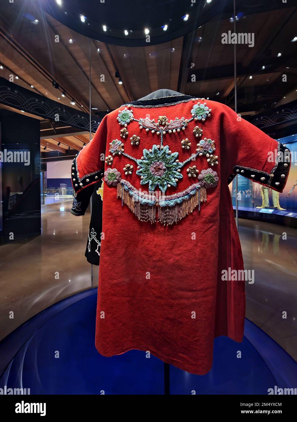 Traditional dress beadwork hi-res stock photography and images - Alamy