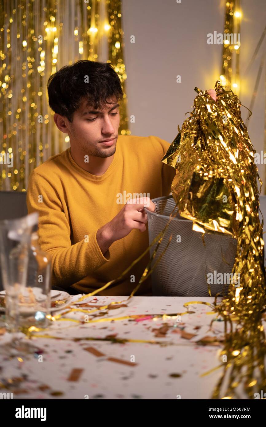 Messy house after party hi-res stock photography and images - Alamy