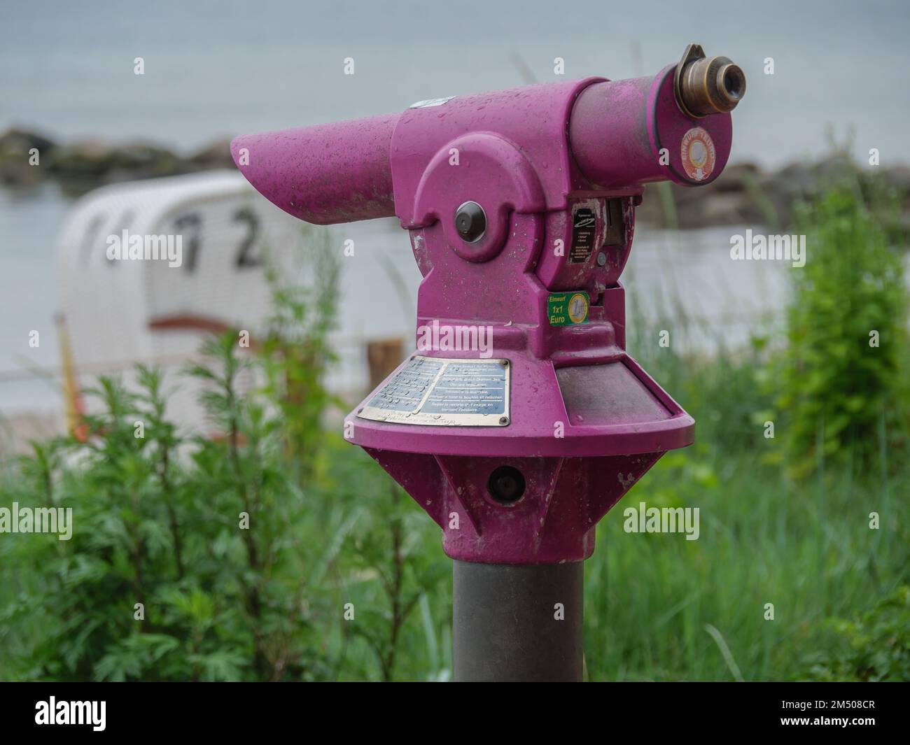 Pink Observatory A beautiful shot of a pink public telescope Stock Photo - Alamy