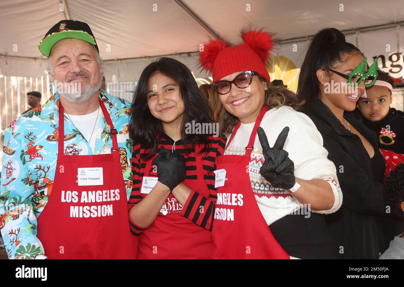 Clint howard kat howard rafa ella erlinda at los angeles mission s