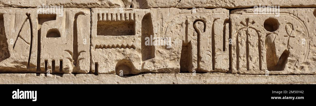 The Temple of Medinet Habu, West Bank of the Nile Luxor,  Egypt Stock Photo