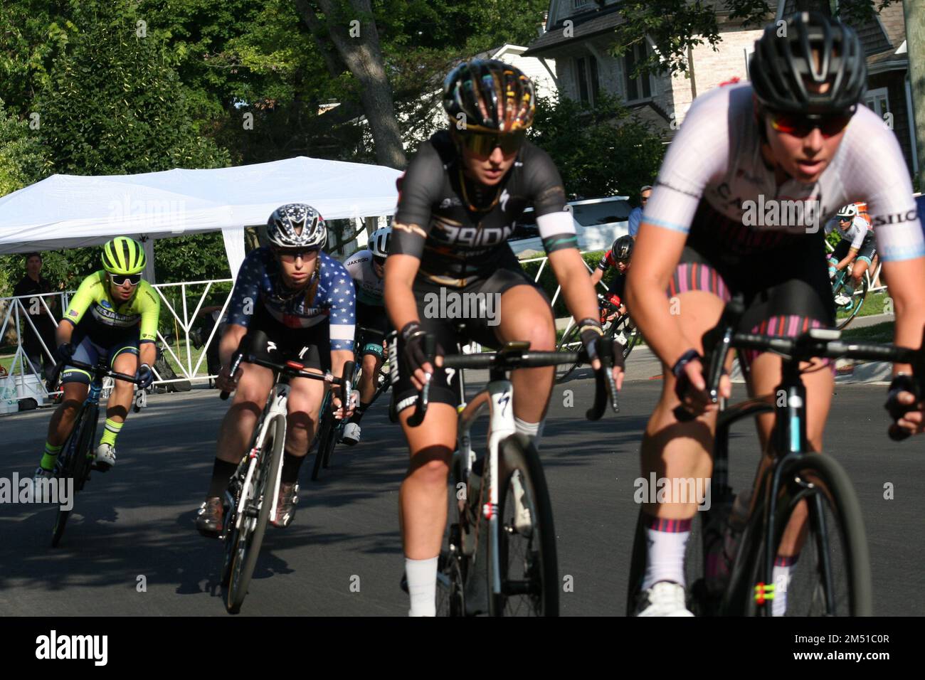Women's Bicycle races at Lake Bluff Criterium 2022 Stock Photo Alamy