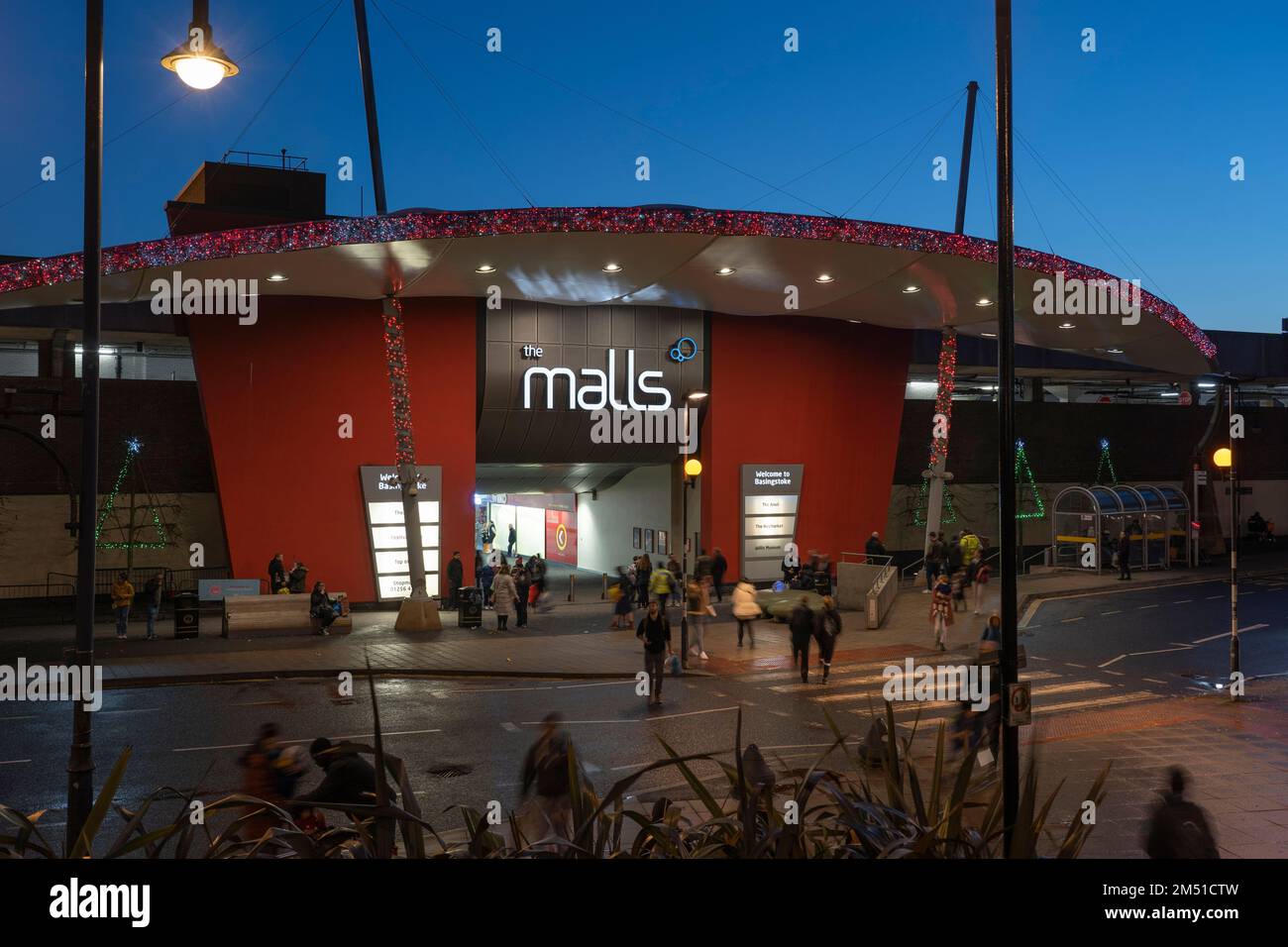 Shoppers entering and leaving The Malls shopping centre at Christmas