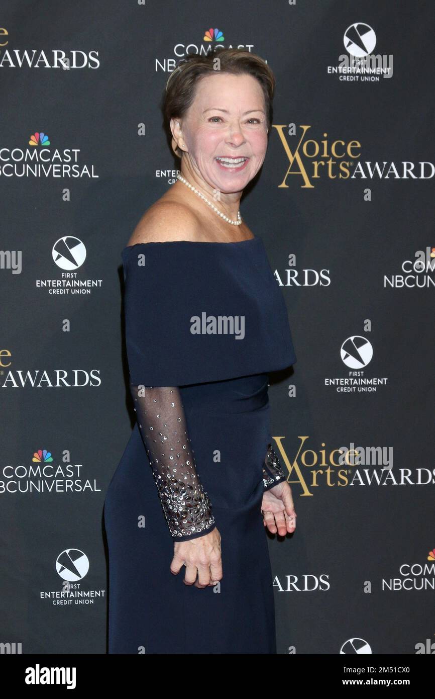 LOS ANGELES - DEC 18: Debi Derryberry at the Voice Arts Awards at Steven J.  Ross Theatre -