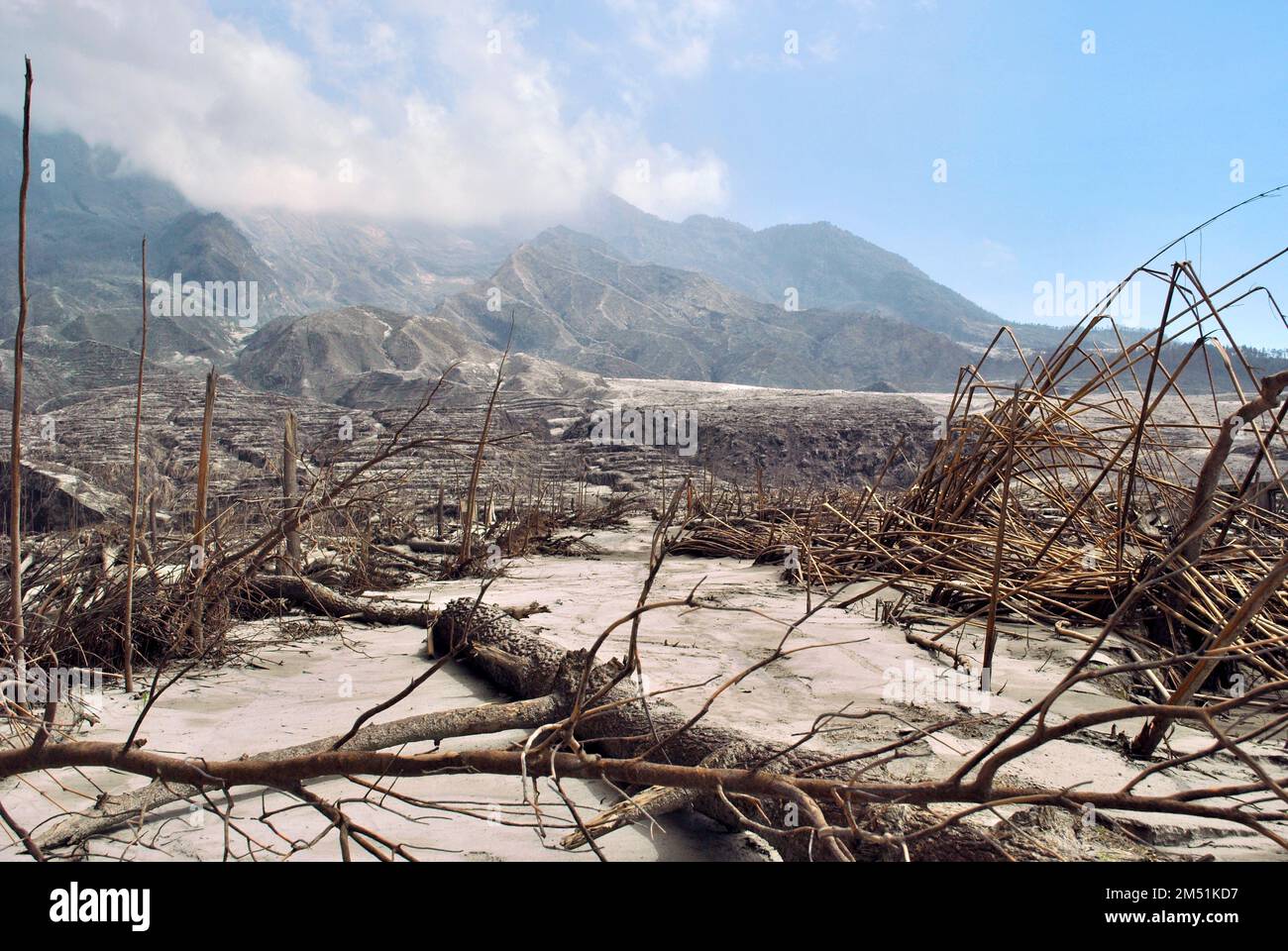 damage caused by volcanic eruptions Stock Photo Alamy