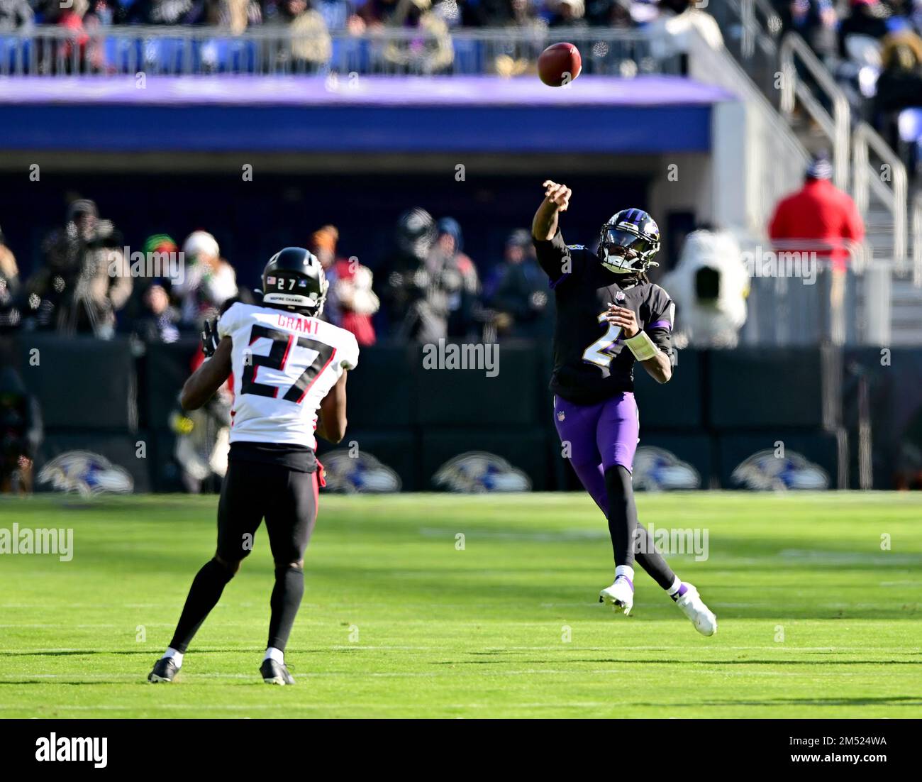 Baltimore, USA. 27th July, 2019. Baltimore Ravens WR Chris Moore (10)  participates in a practice at M&T Bank Stadium in Baltimore, Maryland on  July 27, 2019. Credit: Cal Sport Media/Alamy Live News