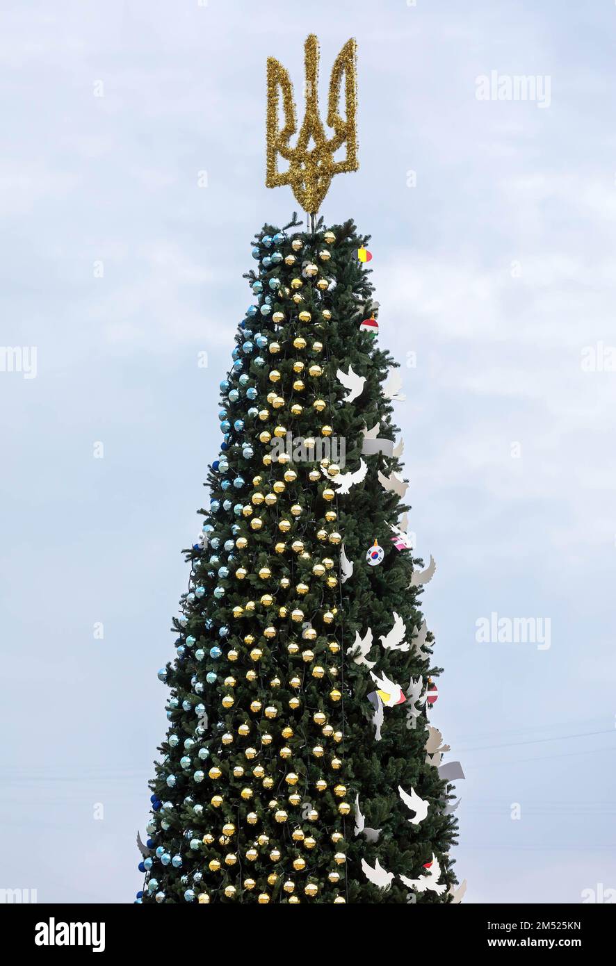 Ukrainian christmas decorations hi-res stock photography and images - Alamy