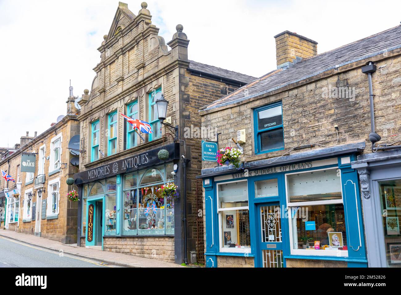 High street in village ramsbottom hi-res stock photography and images ...