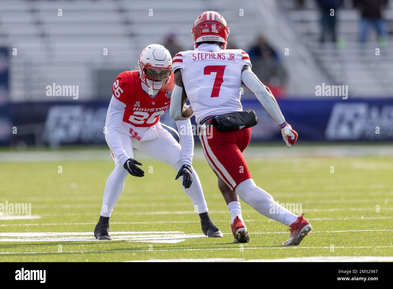 Houston Cougars defensive back Moses Alexander (26) defends Louisiana